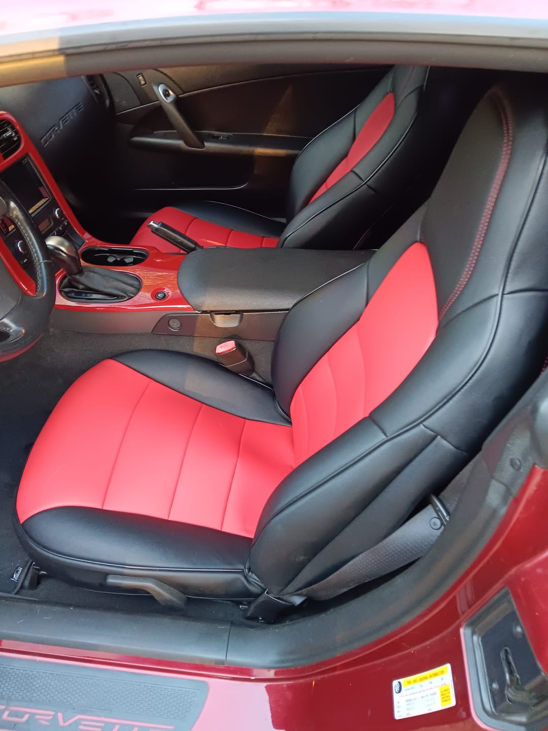 Customer photo review of 2005-13 Corvette C6 Custom Leather Seat Covers