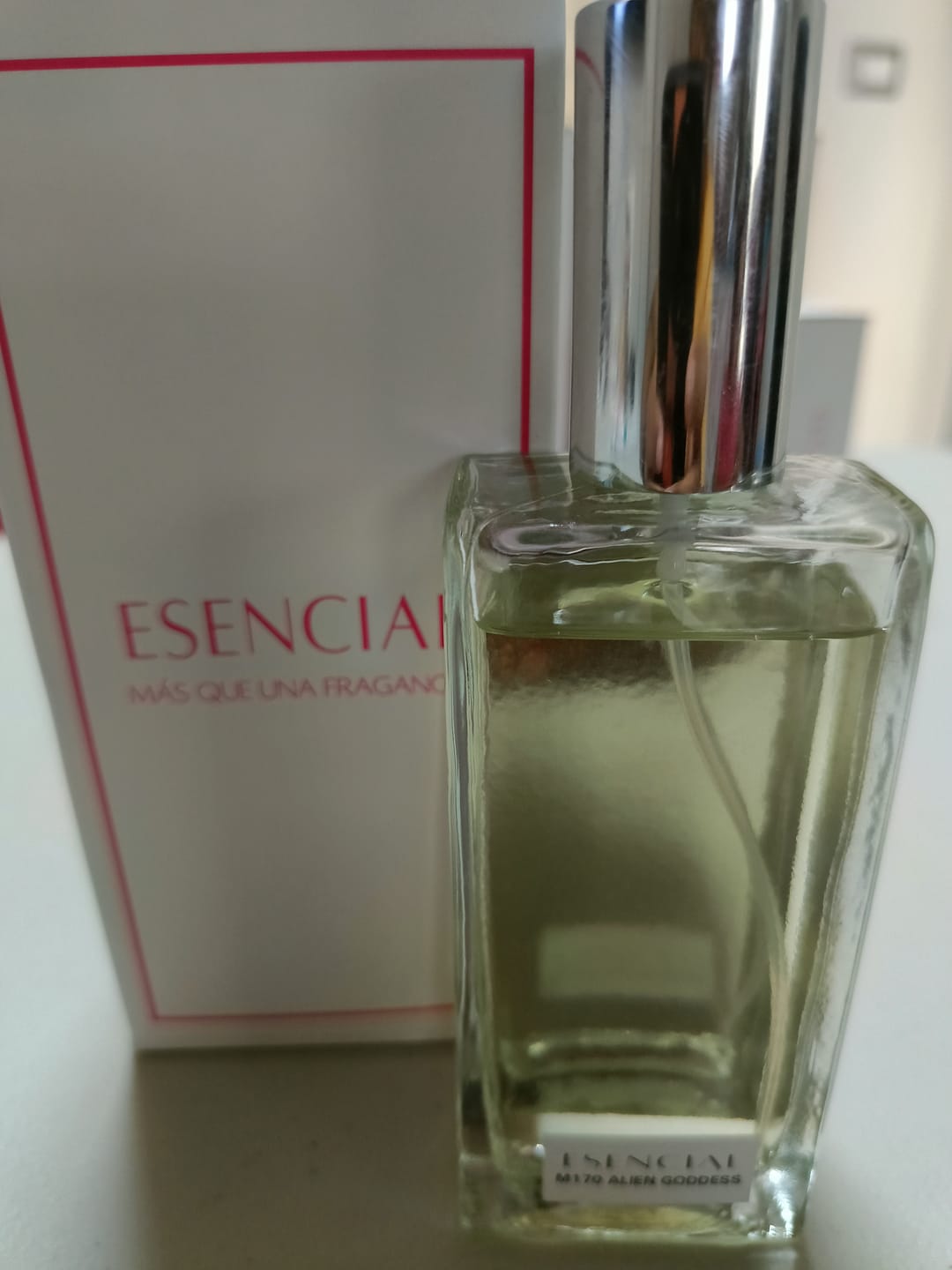 Customer photo review of M170 Inspirado en: Alien Goddess - Mugler