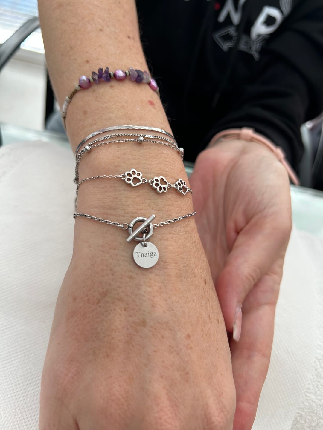 Customer photo review of Pulsera Coraje ~ Personalizable