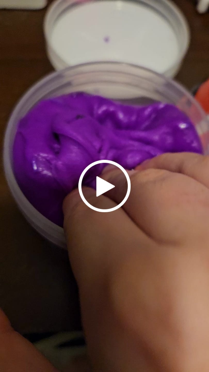 Customer video review of Monthly Slime Subscription Box