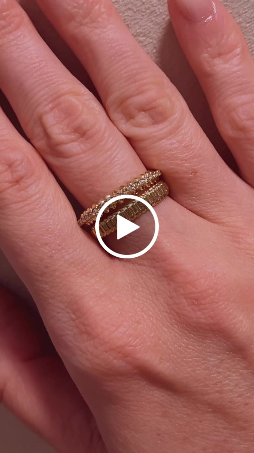 Customer video review of Crested Ring