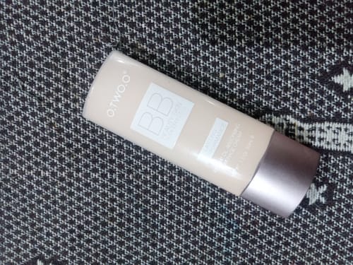Customer photo review of O.TWO.O BEAUTY SKIN NUDE EFFECT BB CREAM