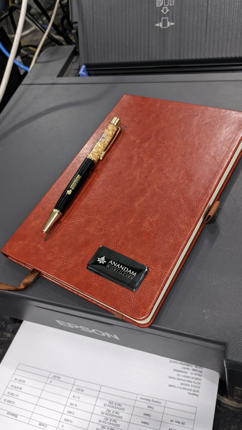 Customer photo review of 2 in 1 Diary Pen Set | Corporate Gift | PrintMine.in