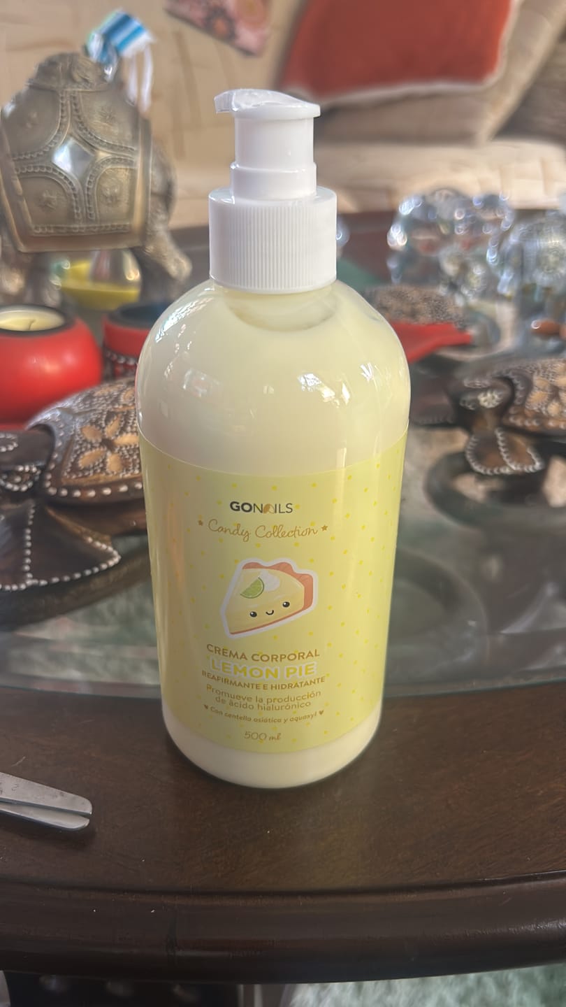 Customer photo review of Crema de Cuerpo Reafirmante e Hidratante Pie de Limón 500 ml