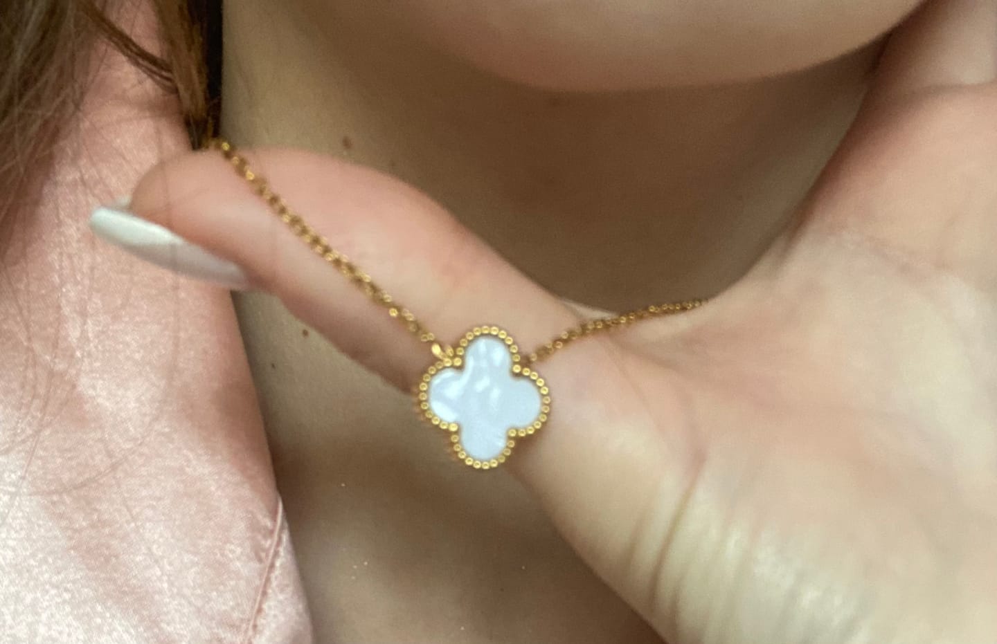 Customer photo review of Lantisor Flower Alb