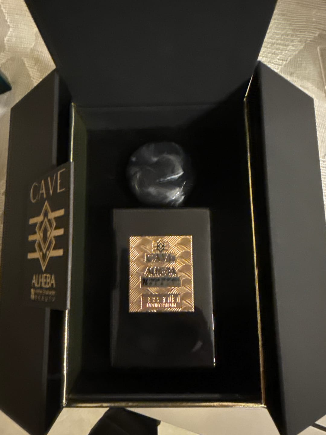 Customer photo review of CAVE - CAVE ALHEBA