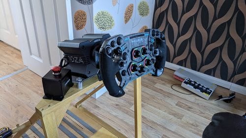 Customer photo review of MOZA RACING R9 V3 Wheel Base