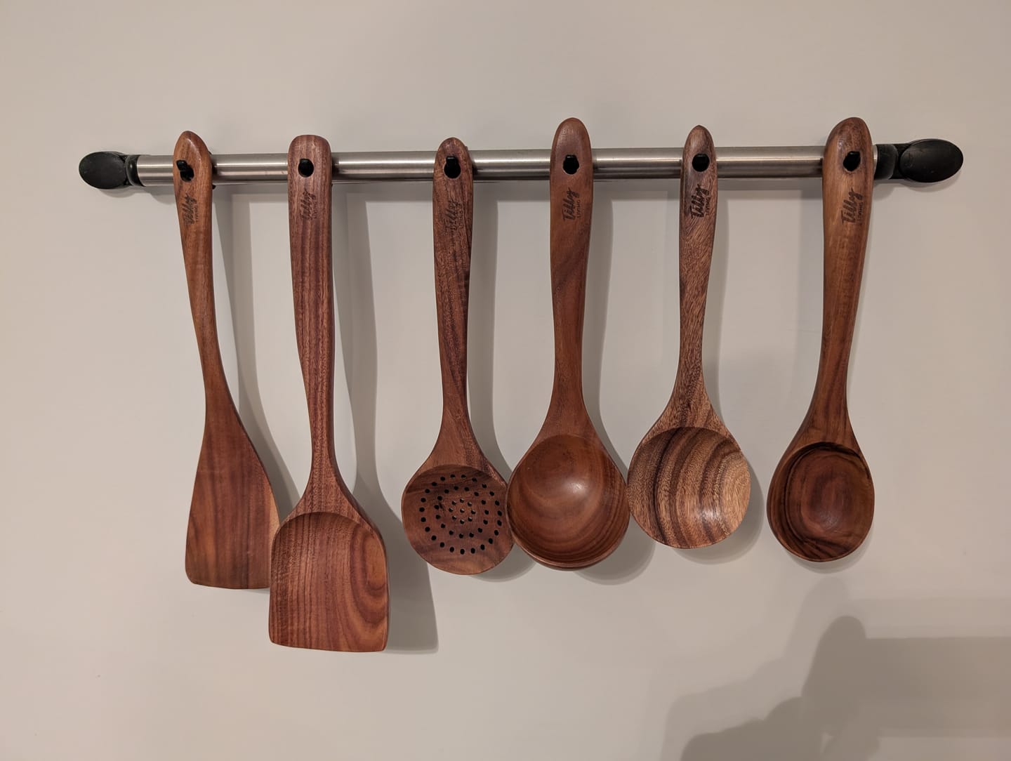 Customer photo review of Teak Wooden Utensil Set