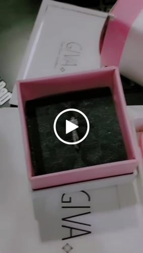Customer video review of Silver Zircon Layered Ring