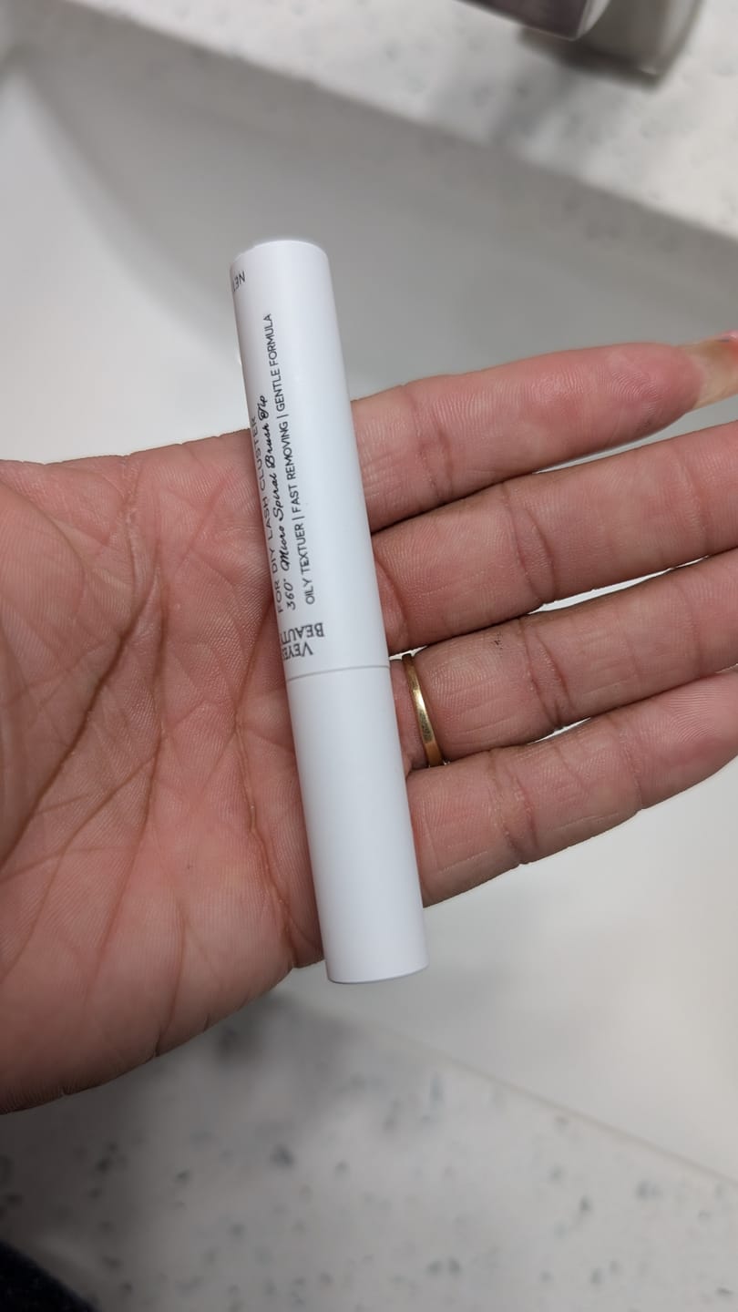 Customer photo review of Lash Remover