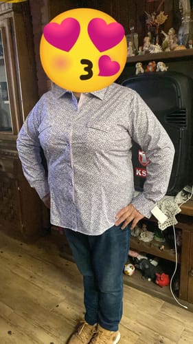 Customer photo review of Camisa Vaquera de Mujer Martin & Webb con Estampado Lila