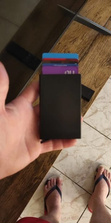 Customer photo review of Metallic Wallet Slim Pop Up RFID Cardholder — Black | KIMLUD