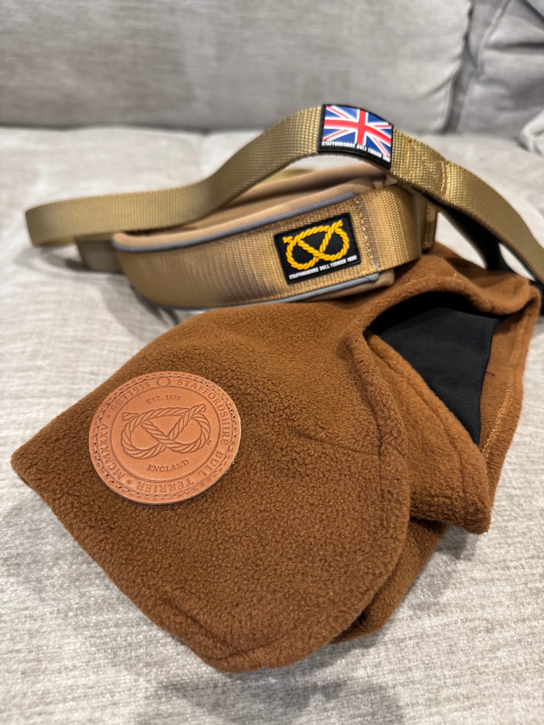 Customer photo review of Staffordshire Bull Terrier 1935® Nylon Leash - Tan - Normal