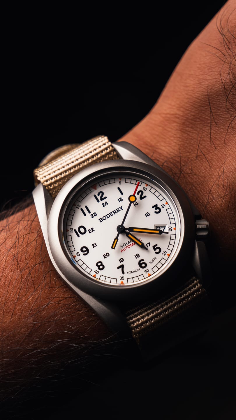 Customer photo review of VOYAGER - 100M Waterproof Titanium Automatic Field Watch | White-bracelet
