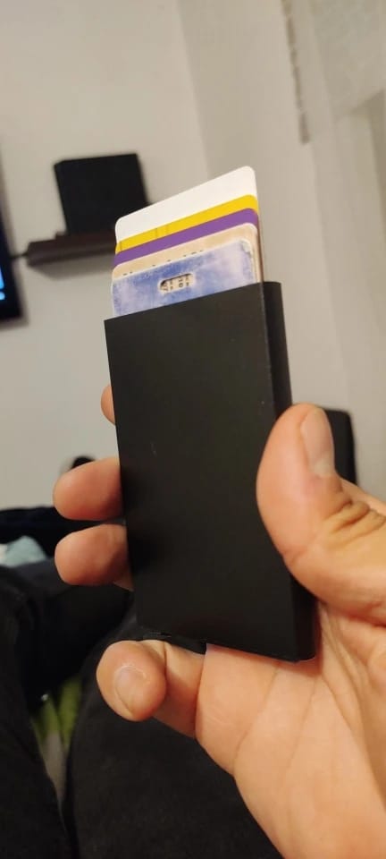 Customer photo review of Metallic Wallet Slim Pop Up RFID Cardholder — Black | KIMLUD
