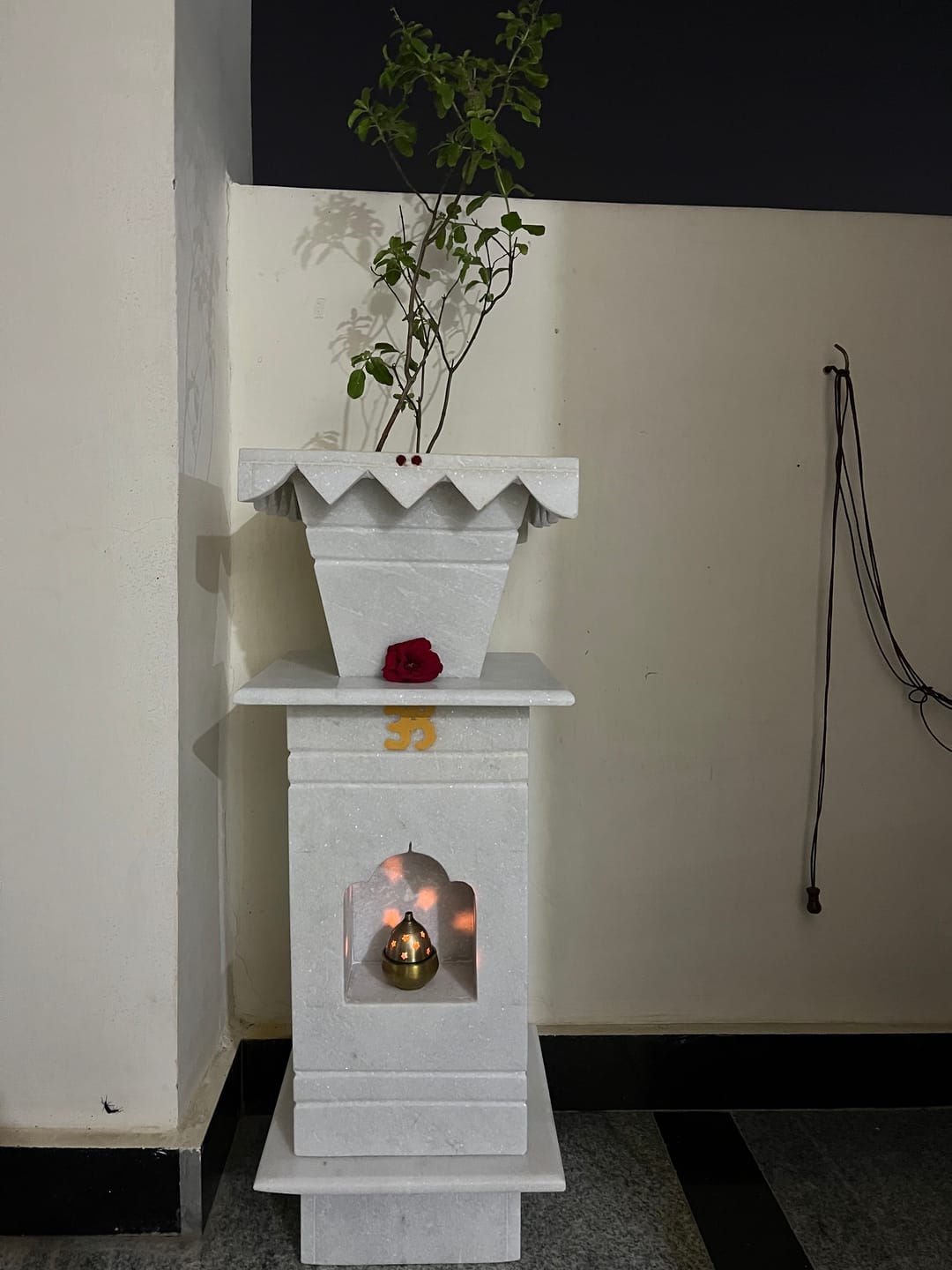 Customer photo review of Marble Tulsi Pot, White Marble - Handicraft Bazaar