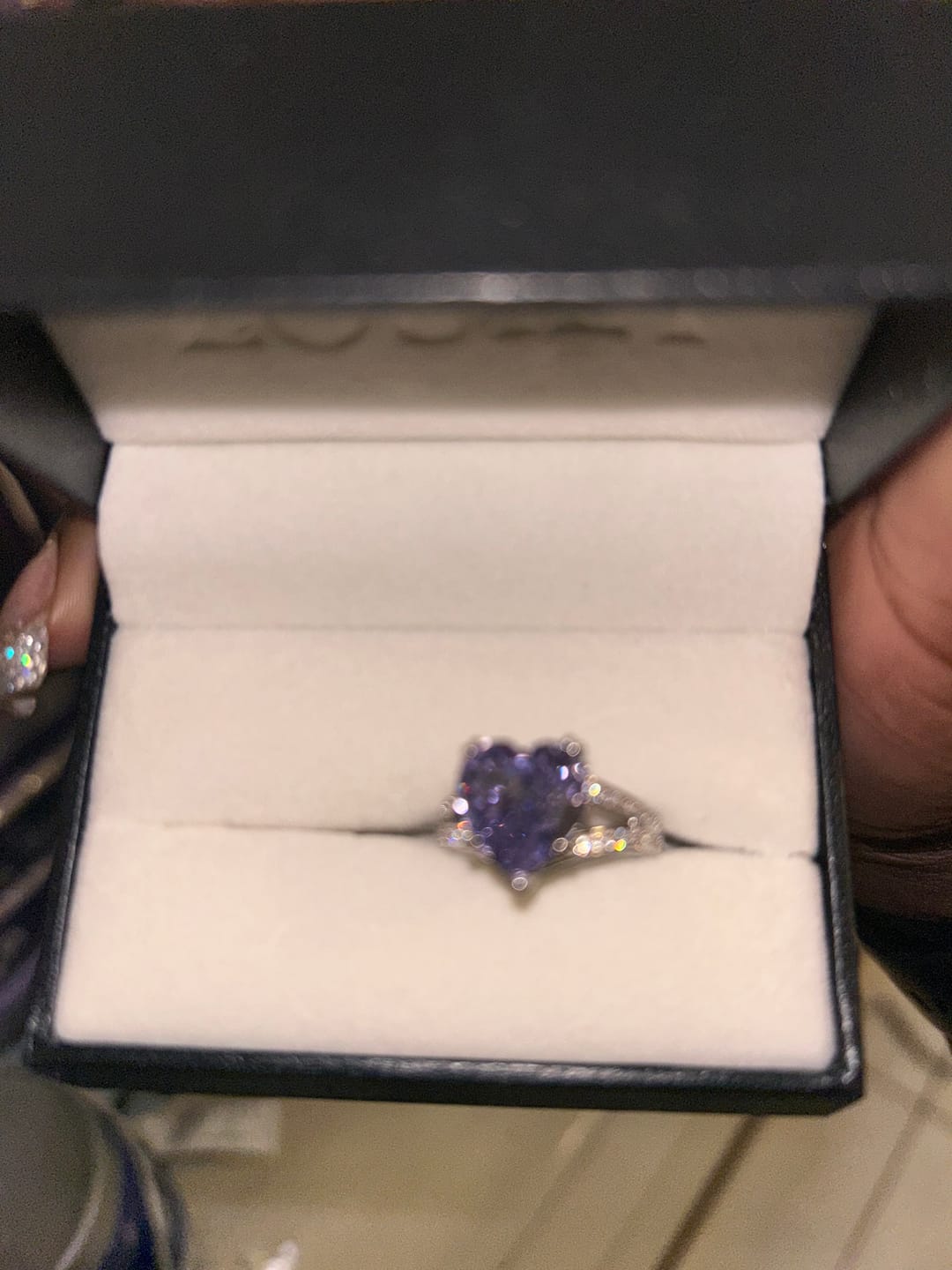 Customer photo review of Louily Exquisite 5.0 Carat Heart Cut Engagement Ring In Sterling Silver