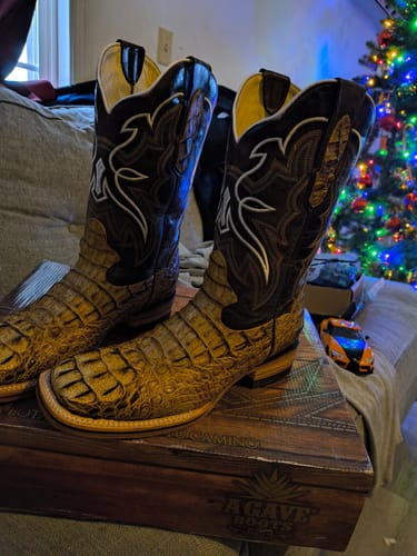 Customer photo review of CAIMAN NECK "HONEY" | MEN SQUARE TOE COWBOY BOOTS