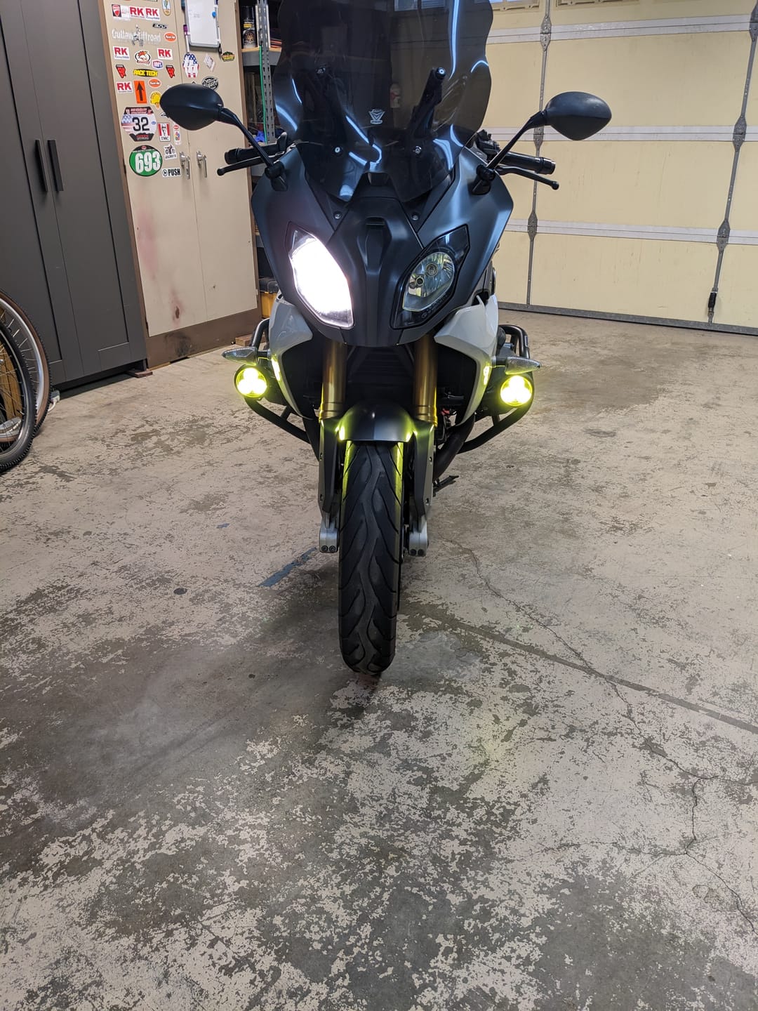 Customer photo review of D3 LED Driving Light Pods with DataDim™ Technology