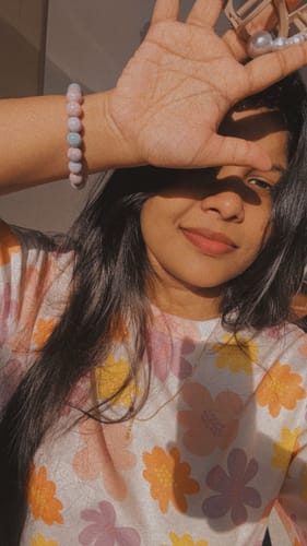 Customer photo review of Sunny Petals Oversize Crop Tee