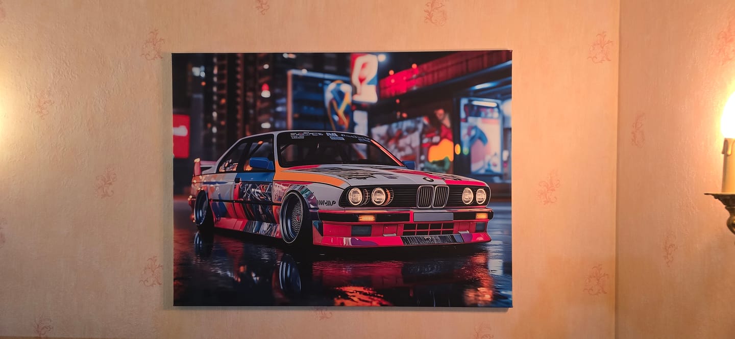 Customer photo review of Tableau BMW Art Car - Déco Murale Moderne