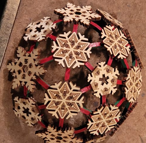 Customer photo review of Christmas ball