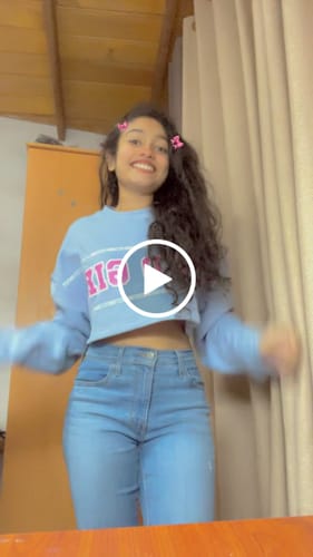 Customer video review of Kynd Girl Crop Sweater