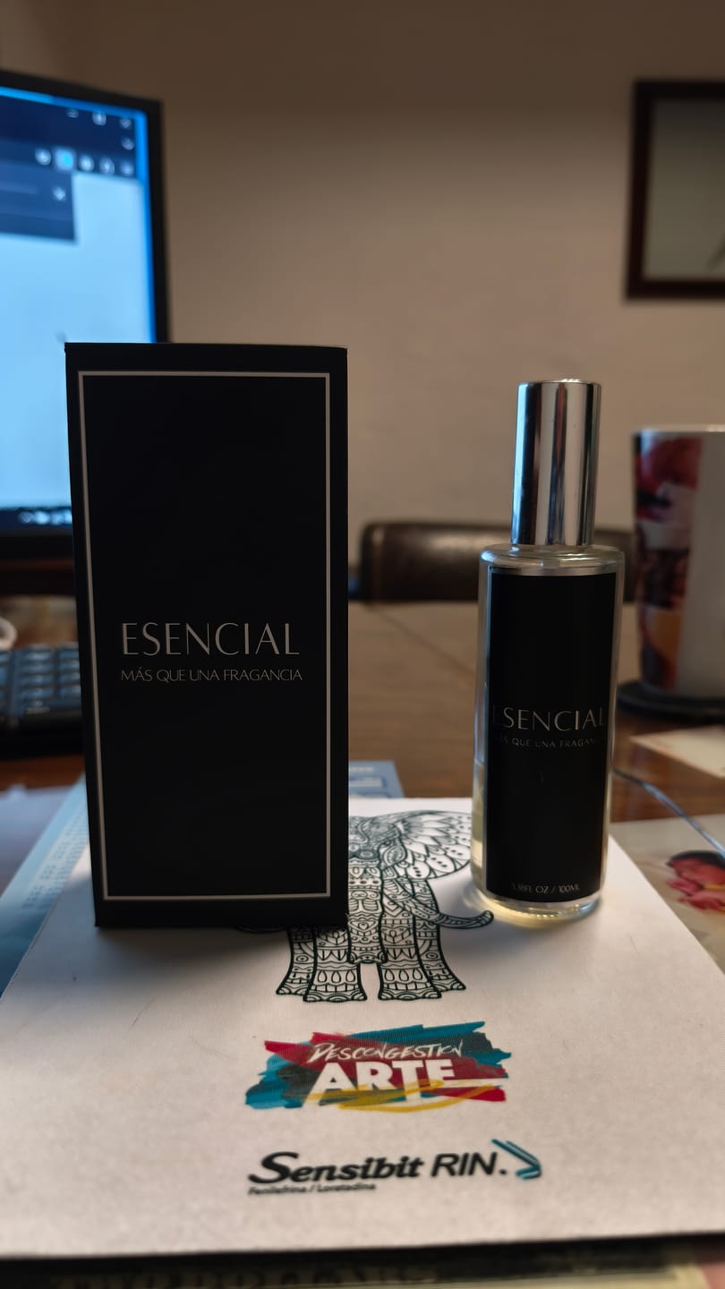 Customer photo review of H009 Inspirado en: Bleu - Chanel