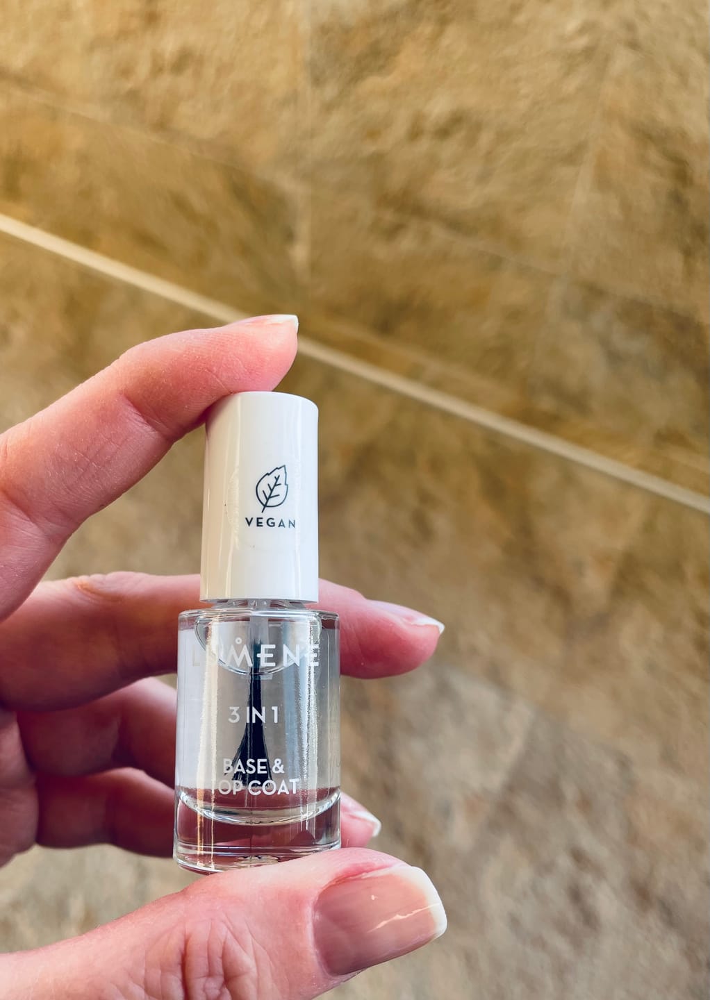 Customer photo review of База, заздравител и топ лак за блясък 3в1 Lumene
