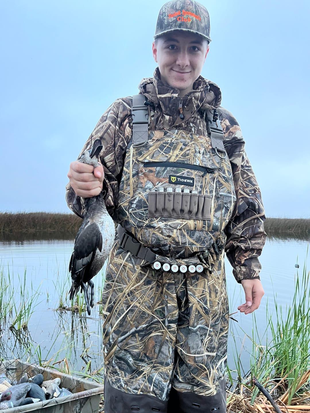 Customer photo review of AquaWade Duck Waterfowl Hunting Breathable Chest Waders