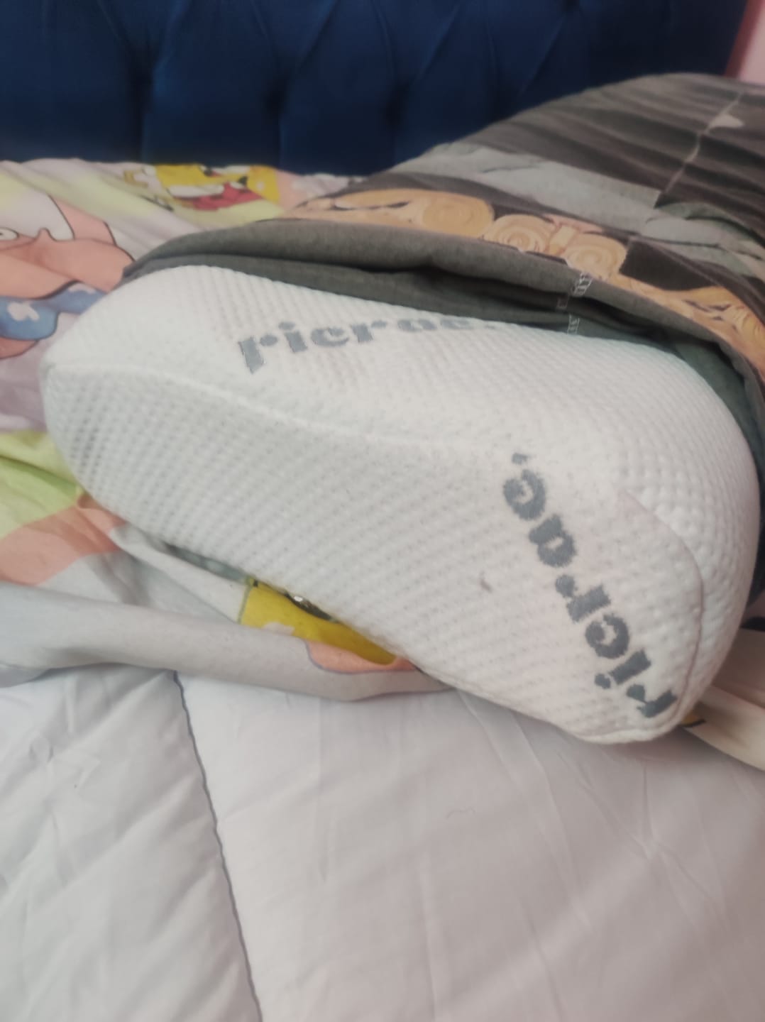 Customer photo review of Contour Memory Foam Long Pillow suitable for Neck & Shoulder Pain