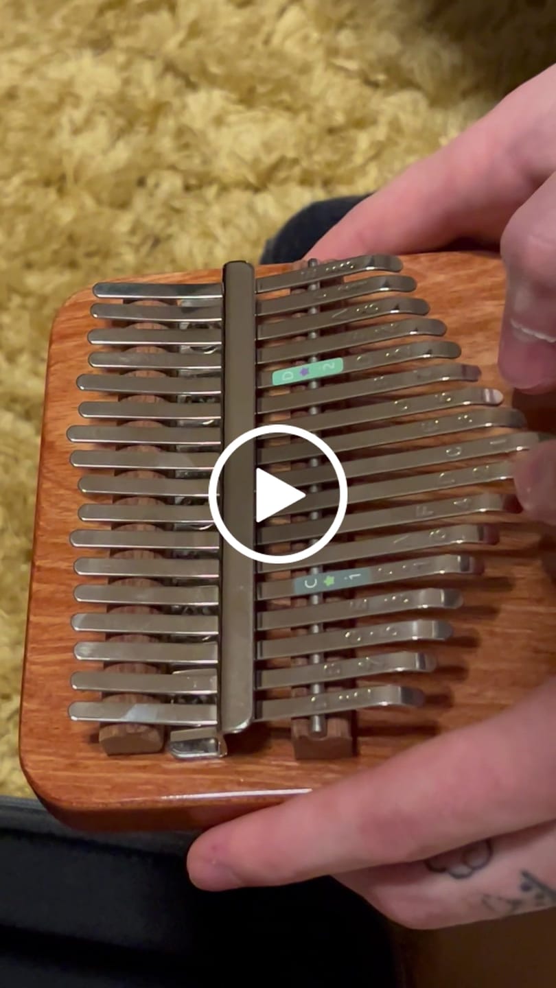 Customer video review of Sonodrum Kalimba - Sonolimba - Afrikanisches Korallenholz
