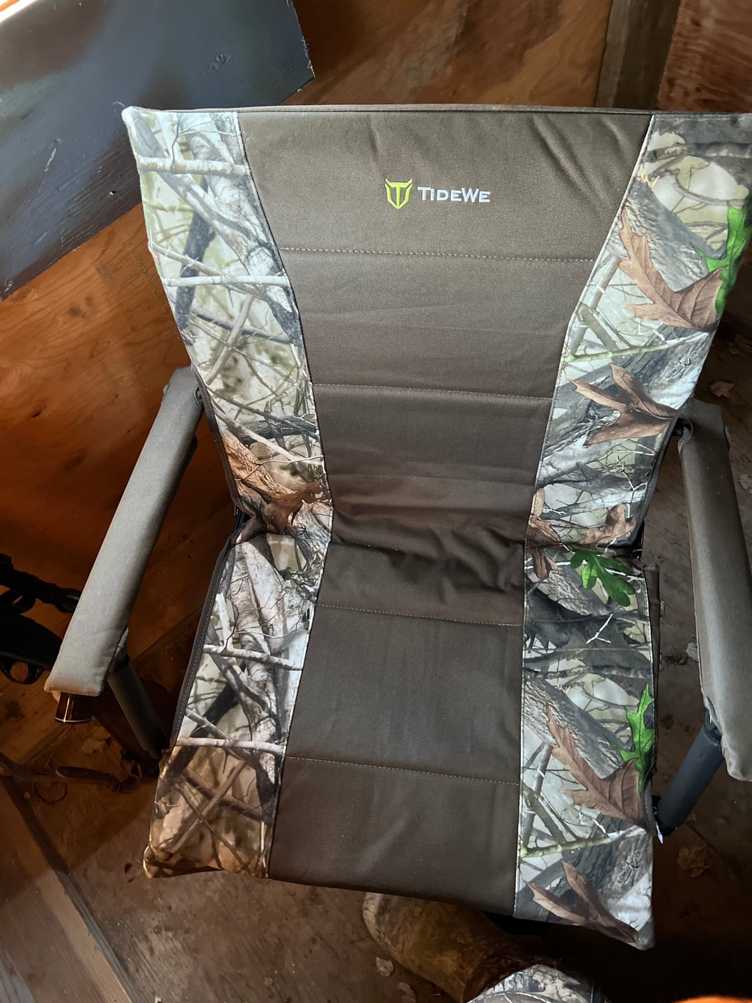 Customer photo review of TideWe Heated Hunting Chair Adjustable Height 360°  Swivel Blind Chair With Armrests