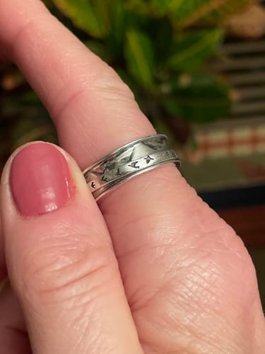 Customer photo review of Mountains and Birds Fidget Ring Sterling Silver
