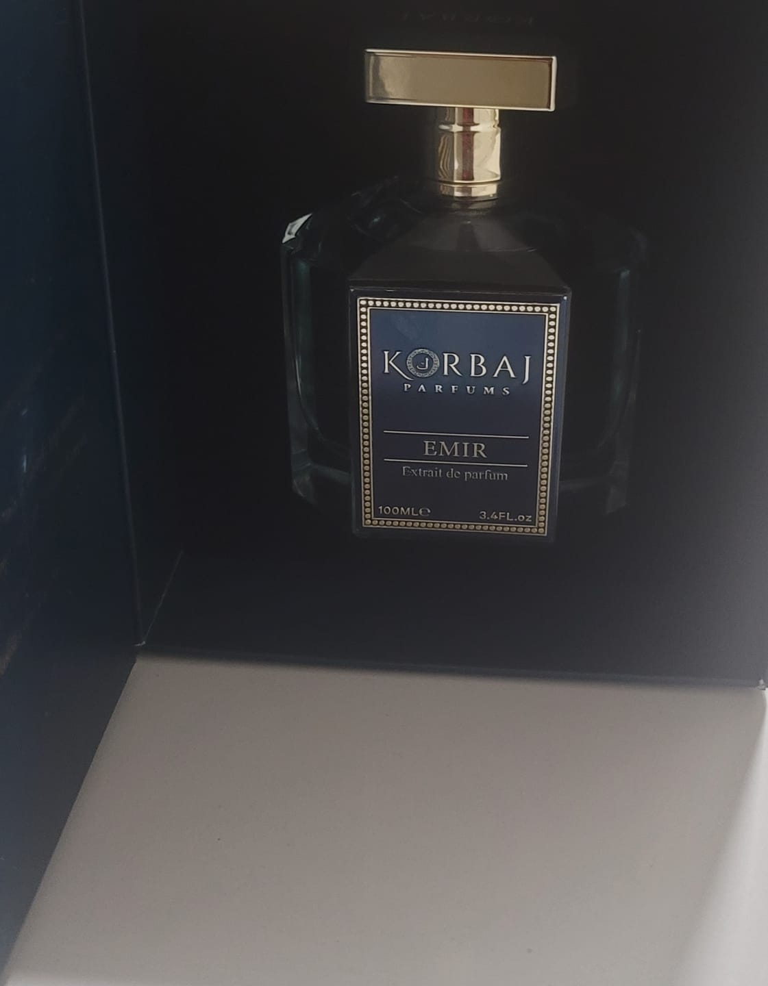 Customer photo review of EMIR