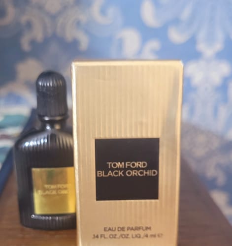Priyanka M. review of Tom Ford Black Orchid Eau De Parfum Miniature 4ml image 1 out of 3