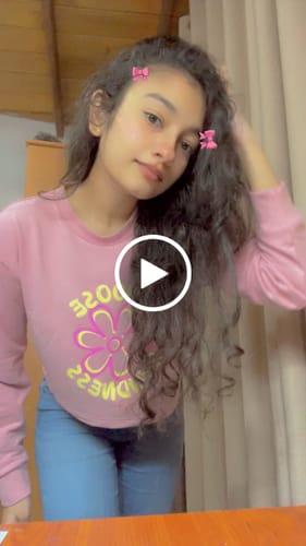 Customer video review of Kyndness Crop Pullover