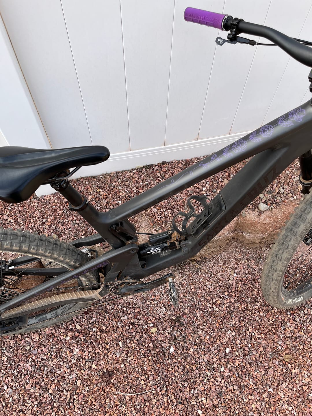 Customer photo review of Custom Frame Keeper