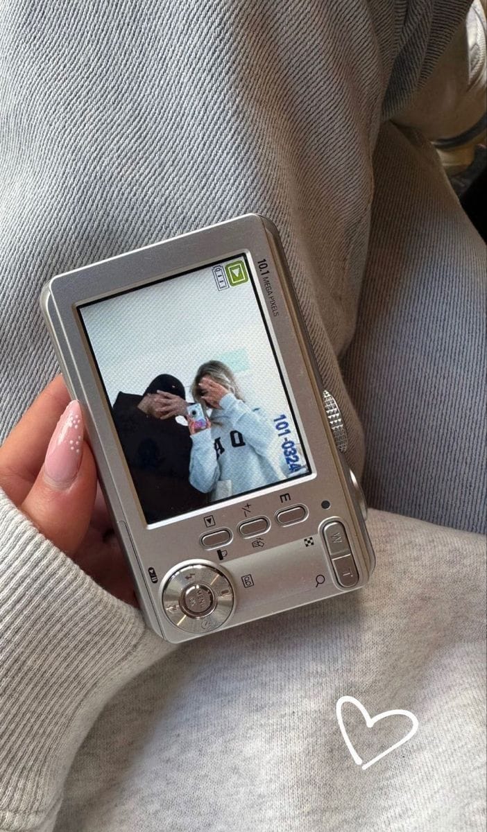 Customer photo review of SONY CYBERSHOT DSC-T20 [WHITE]