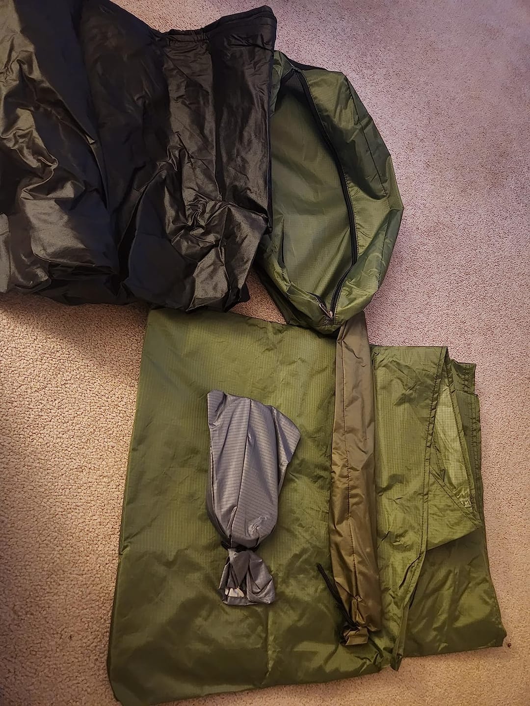 Customer photo review of Parachute 4-in-1 Ultralight Hammock with Rainproof Tarp & Mosquito Net Tent