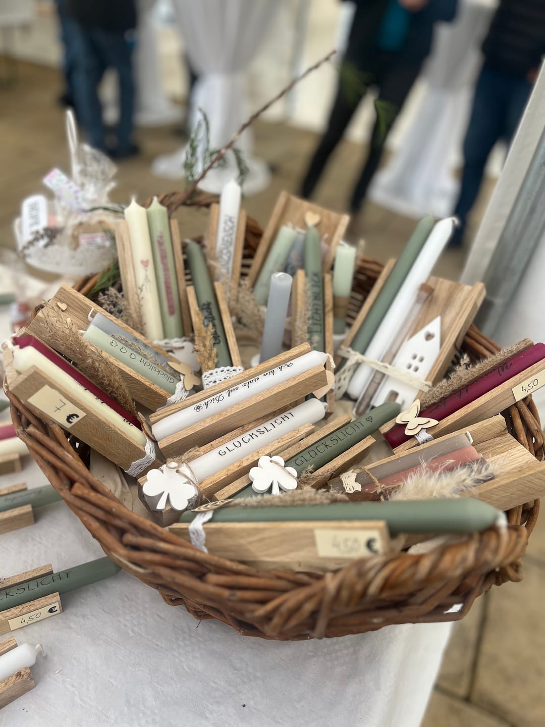 Customer photo review of Klötzchen basteln: Die revolutionären Holzklötzchen zum Basteln erobern die DIY-Welt