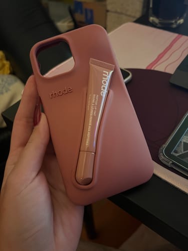 Customer photo review of peptide lip tint / toast - Disponivel