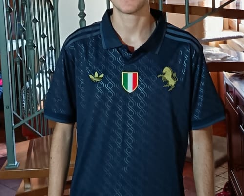Customer photo review of MAGLIA JUVENTUS THIRD 2024/25
