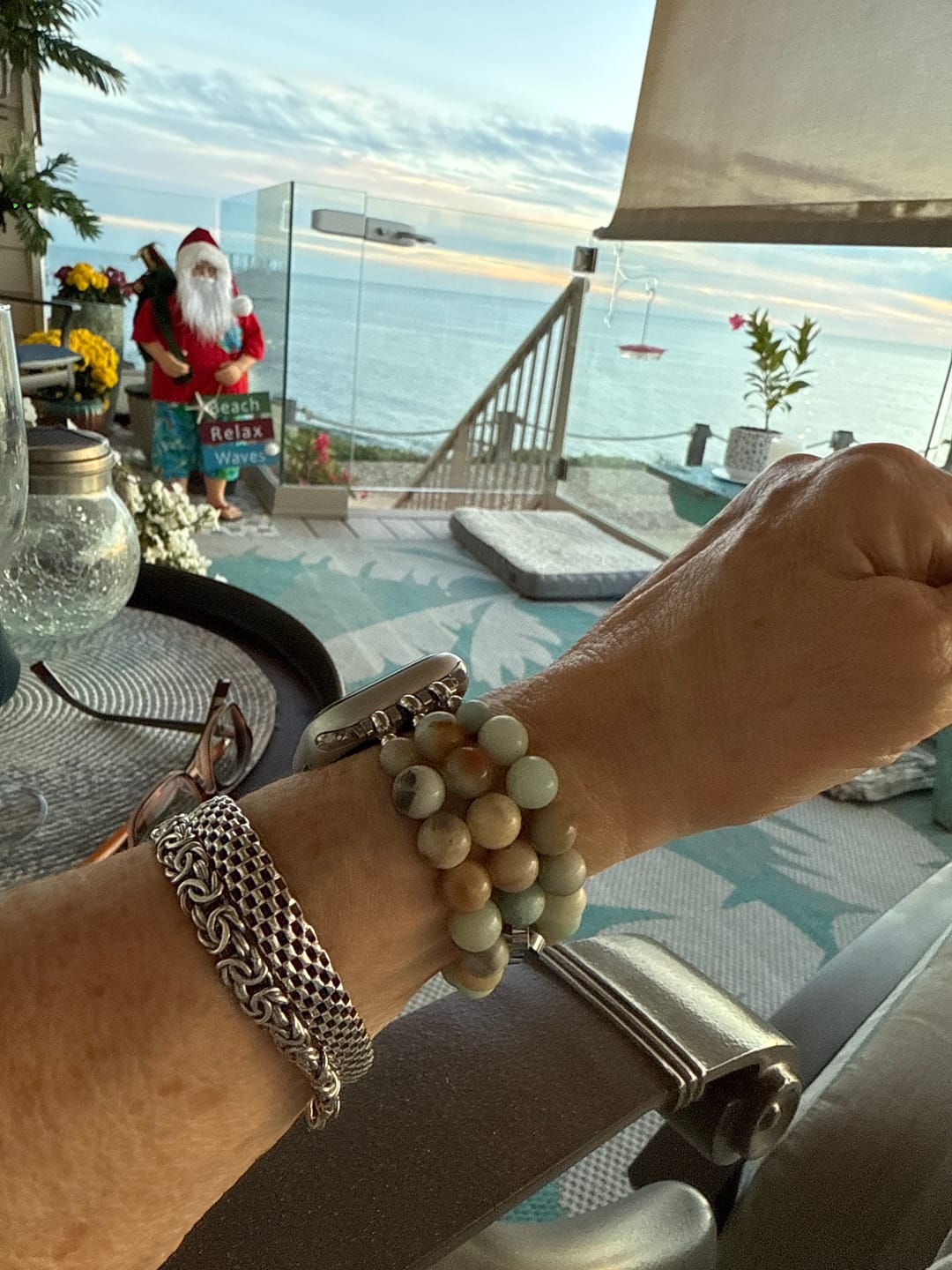 Customer photo review of Amazon Blue Ocean Stretch Watch Strap
