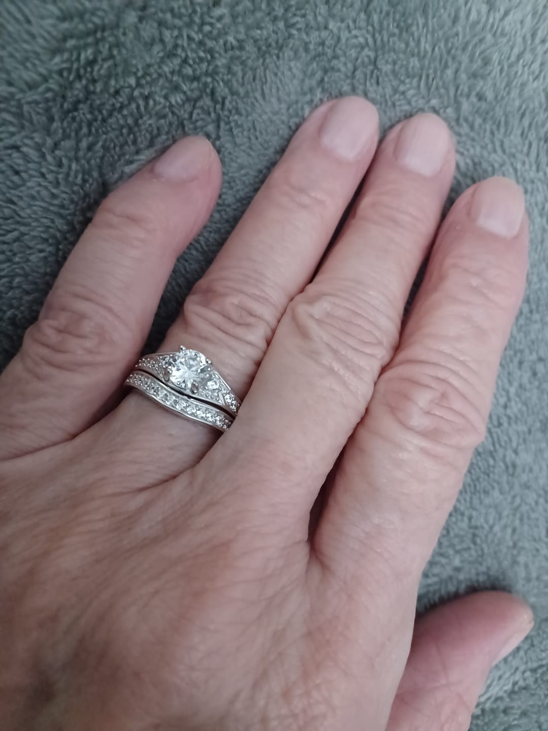 Customer photo review of Classic Round Cut Pave Sterling Silver Ring Set