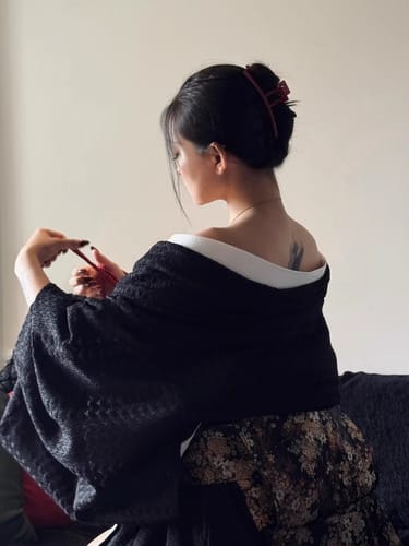 Customer photo review of Black Lace Women Vintage Yukata