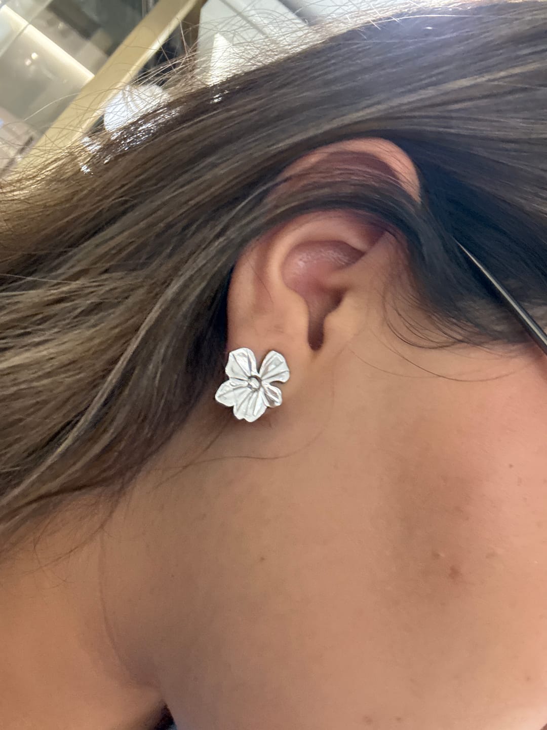 Customer photo review of Par Arete Mini Flor