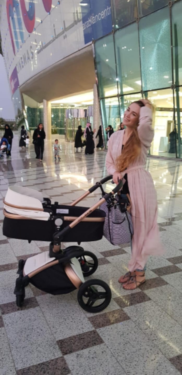 Customer photo review of 3-in-1 Luxury 360° Rotating Baby Stroller