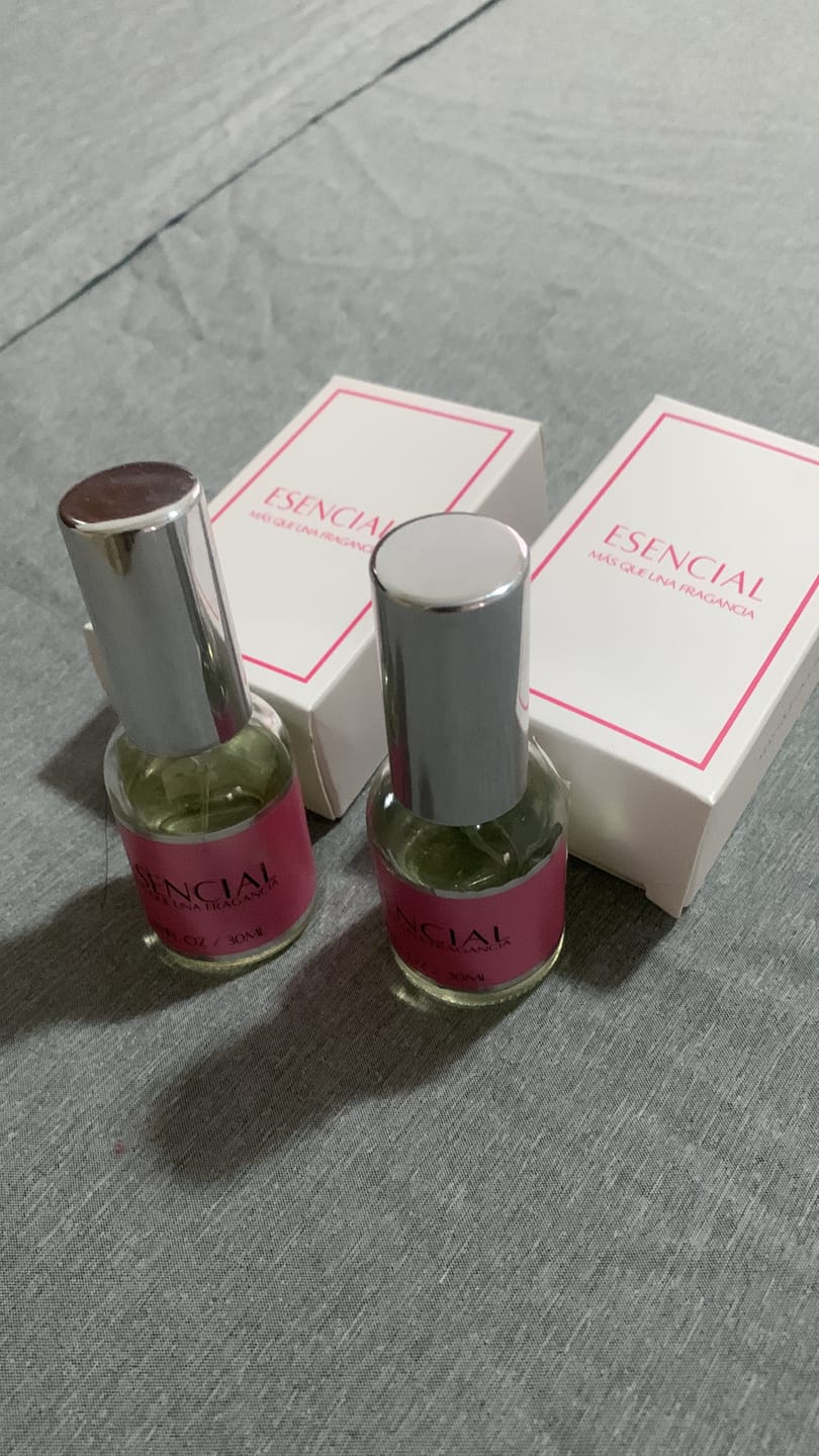 Customer photo review of M024 Inspirado en: Good Girl - Carolina Herrera