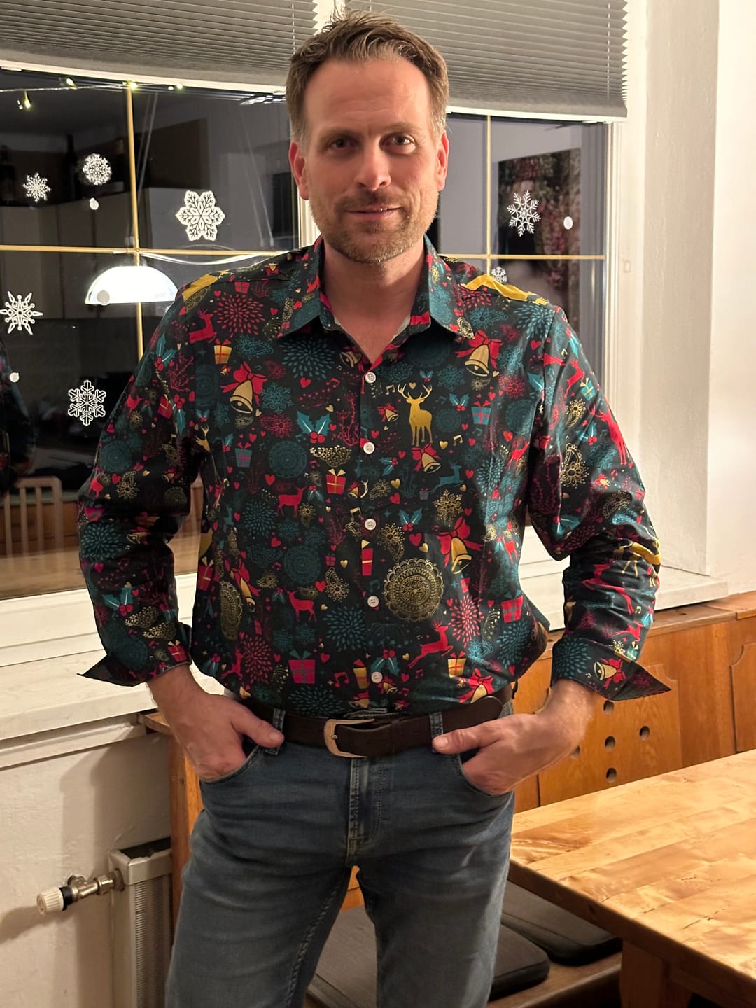 Customer photo review of Herren Weihnachts Langarmhemd aus Baumwolle